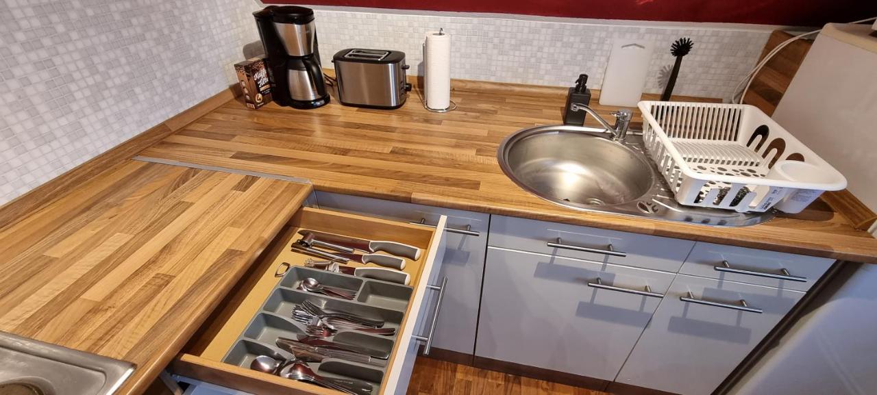 Suesse Kleine Ferienwohnung Пирна Экстерьер фото