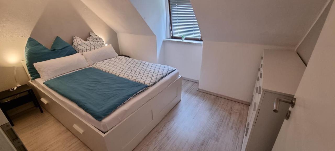 Suesse Kleine Ferienwohnung Пирна Экстерьер фото